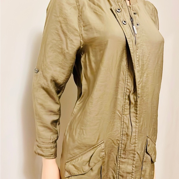 Among Equals Army Green Buttoned & Zipper Closure, Roll Up Sleeve Dress Size 10 - Picture 2 of 9